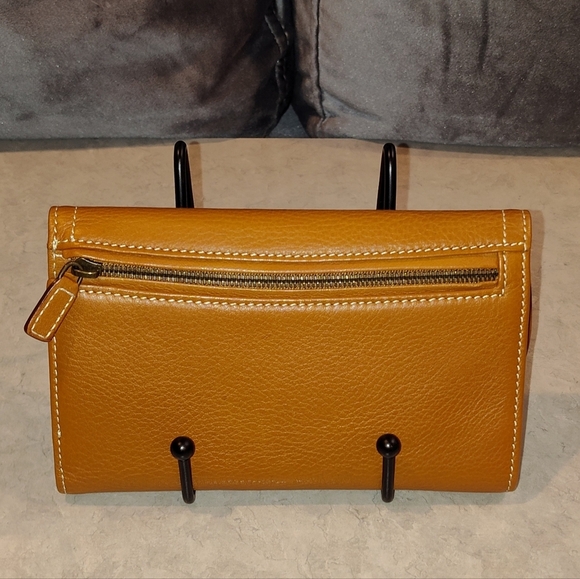 NEW CHRISTIAN DIOR MEDIUM SADDLE BI-FOLD WALLET WITH CD CHARM FULL INCLUSION COA - Picture 9 of 16